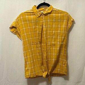 Old Navy Plaid Button Up Knot Blouse